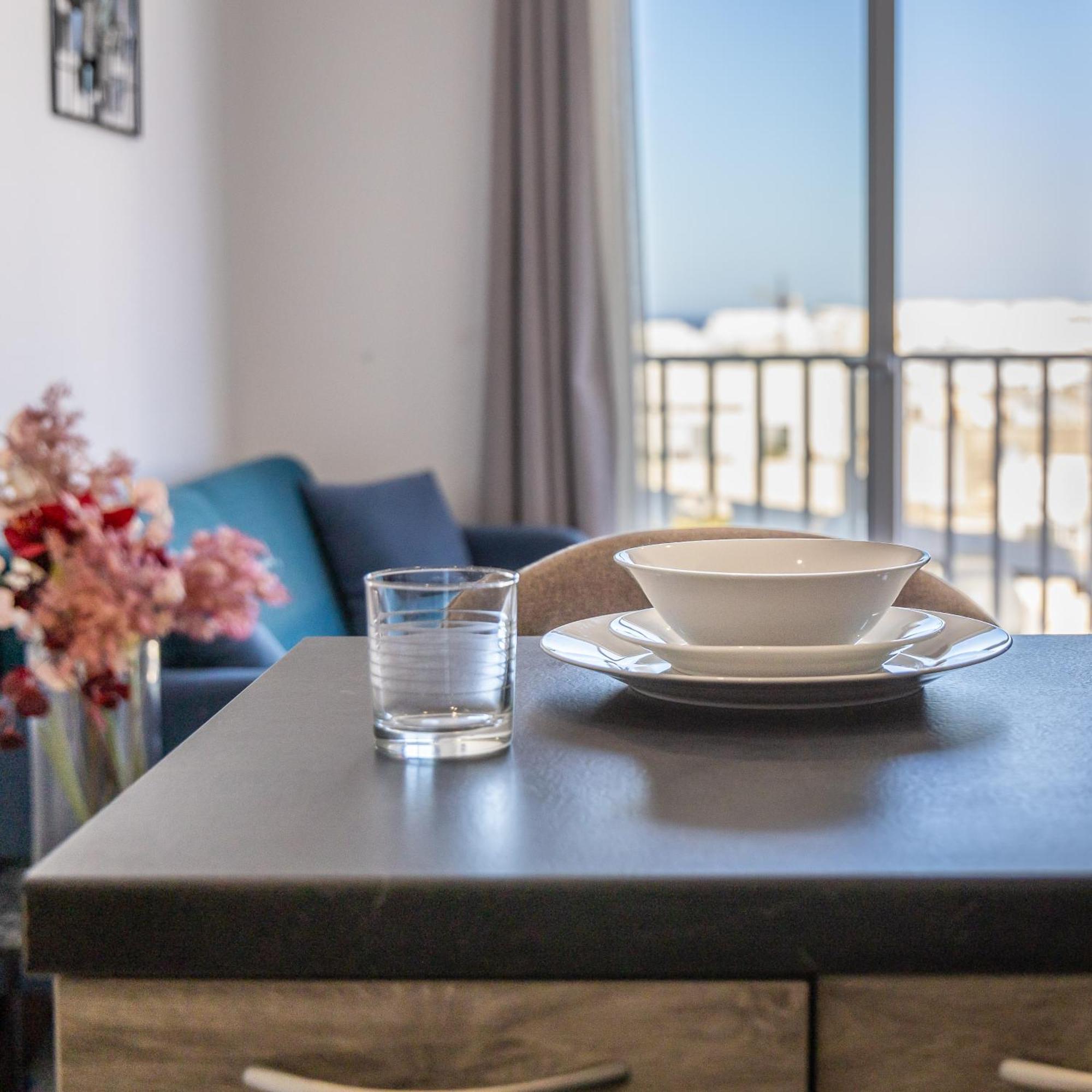 Apartamento Ii-Kamra Ta Golu 5 Min Walk From St Julians San Ġwann Exterior foto